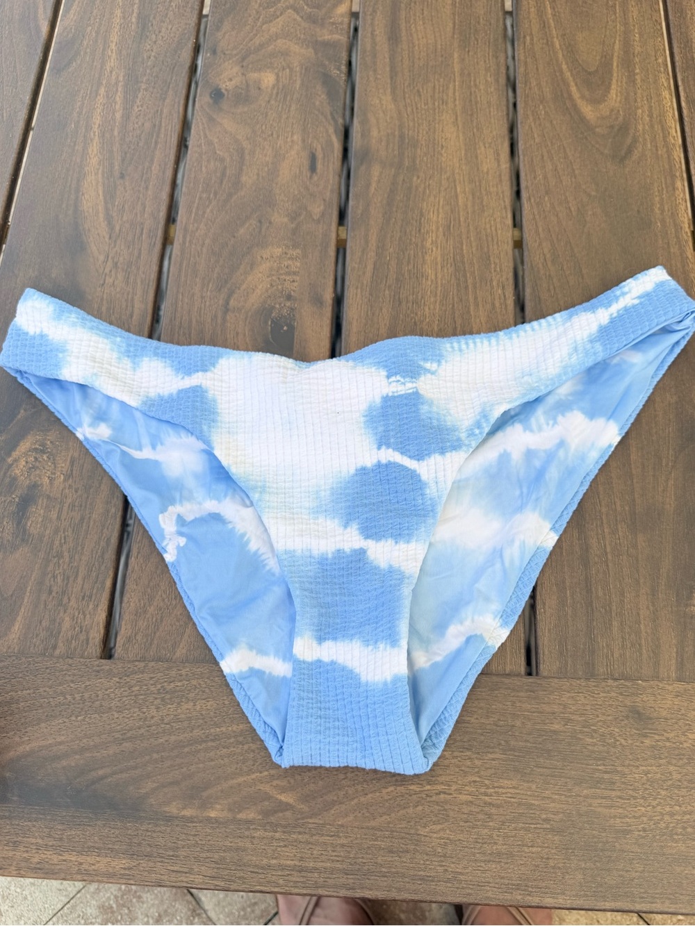 BECCA Light Blue and White Tie-Dye Bikini Bottoms